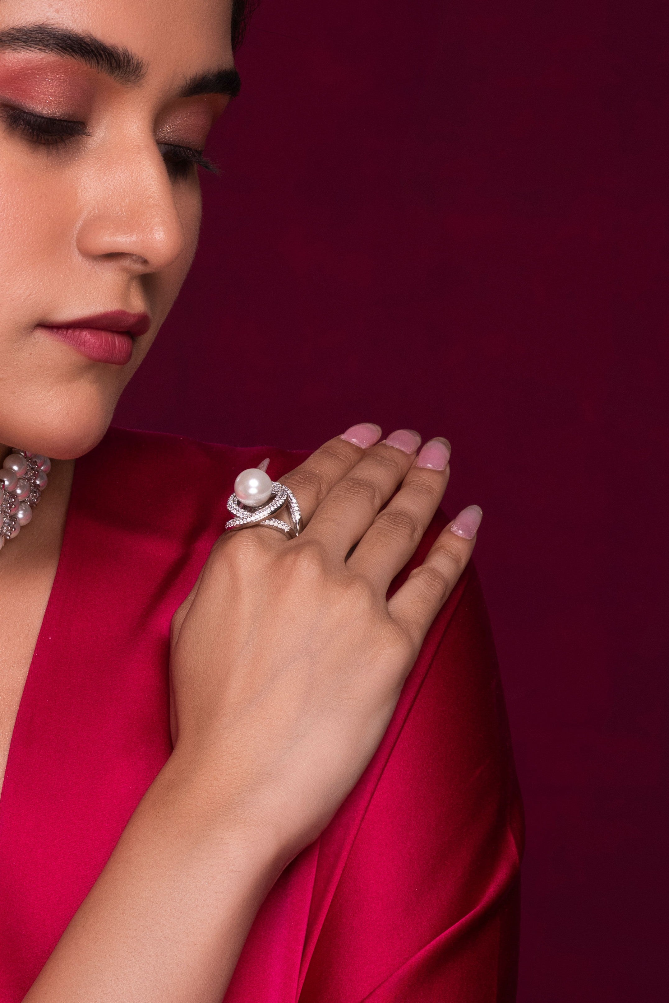 The Pearl Crown Ring - Classic Pearl