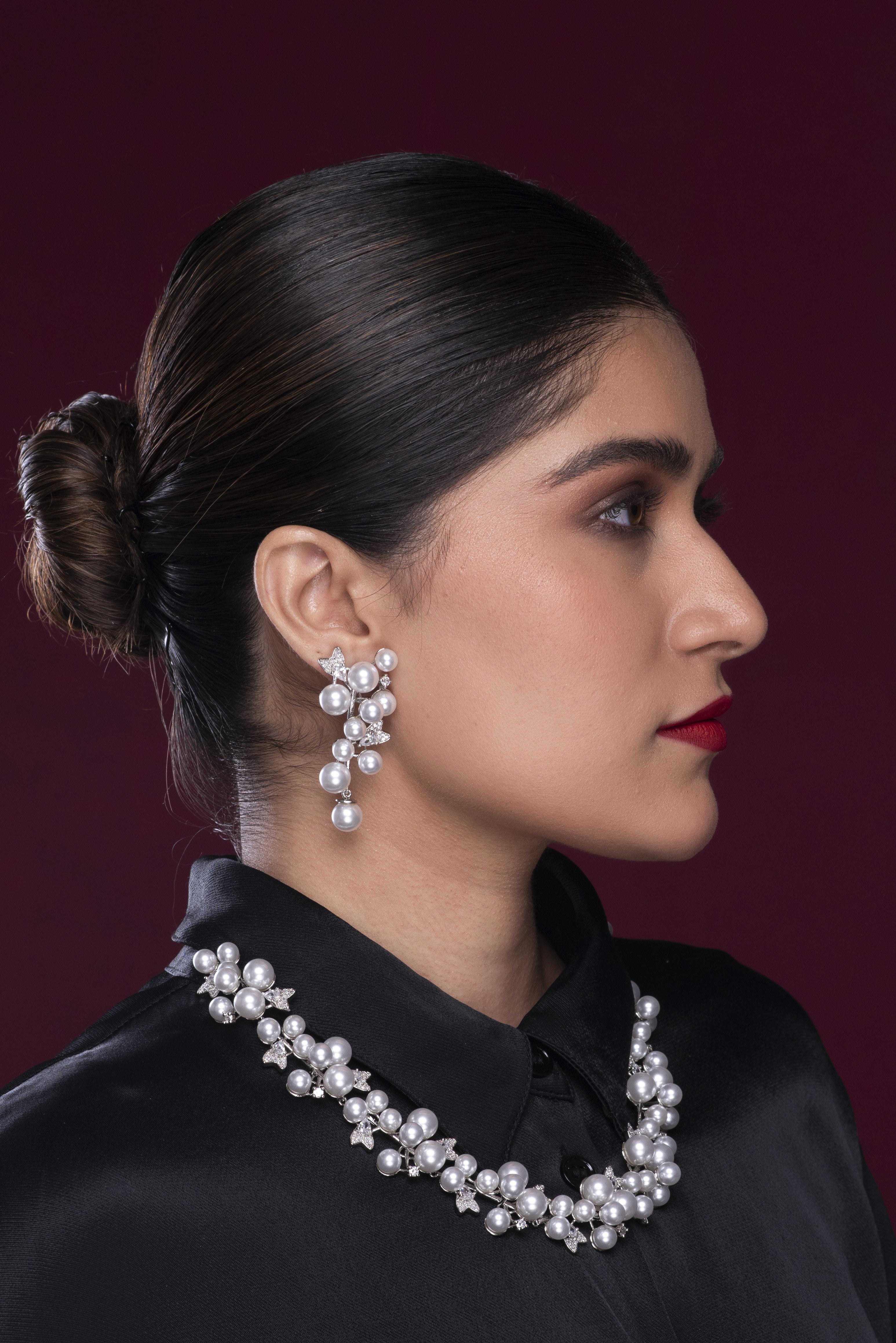 Royal Leaf Pearl Set : Pure Rhodium Intricate Hand work