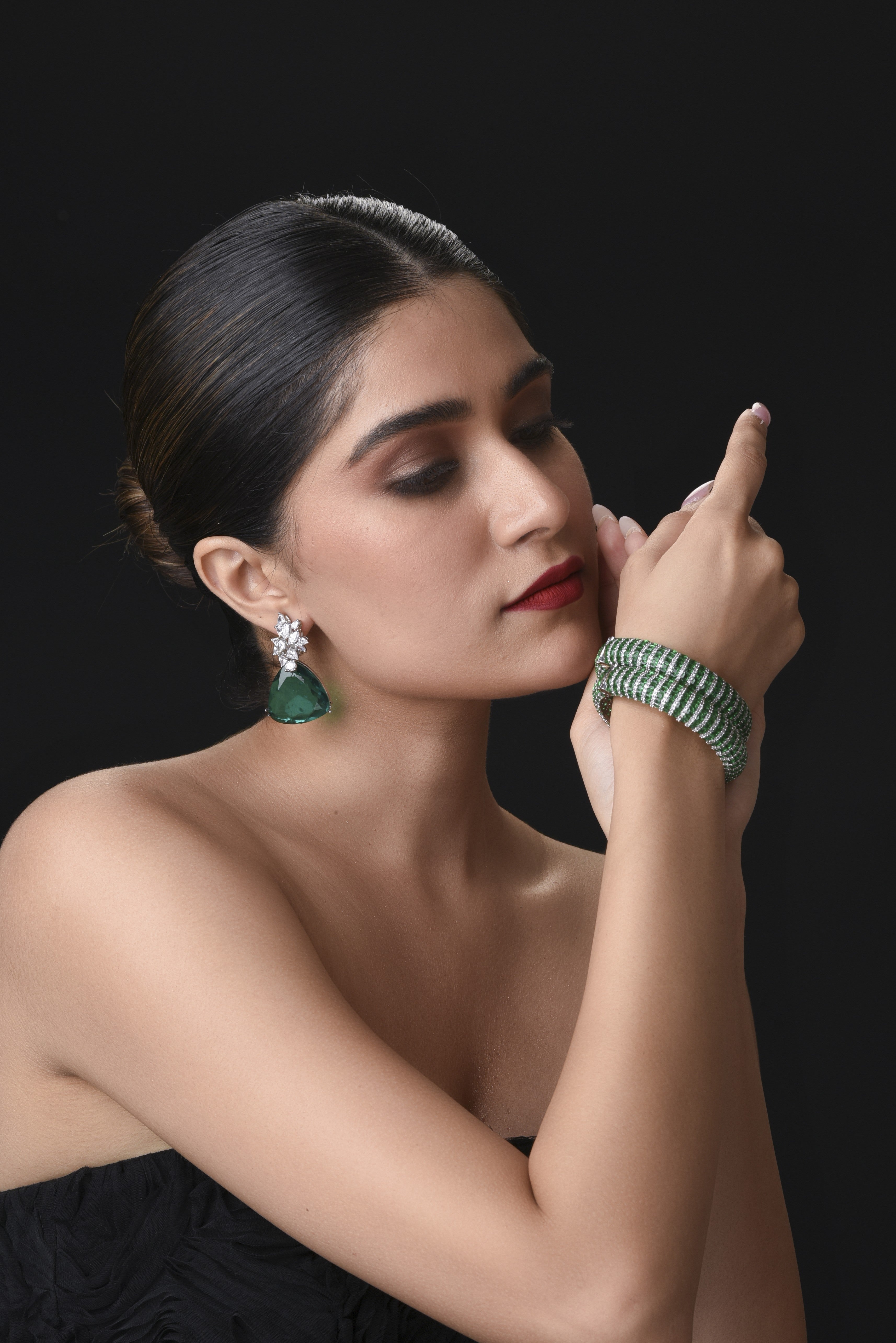 Rani Nazakat Cuff Bracelet : 2 Colors