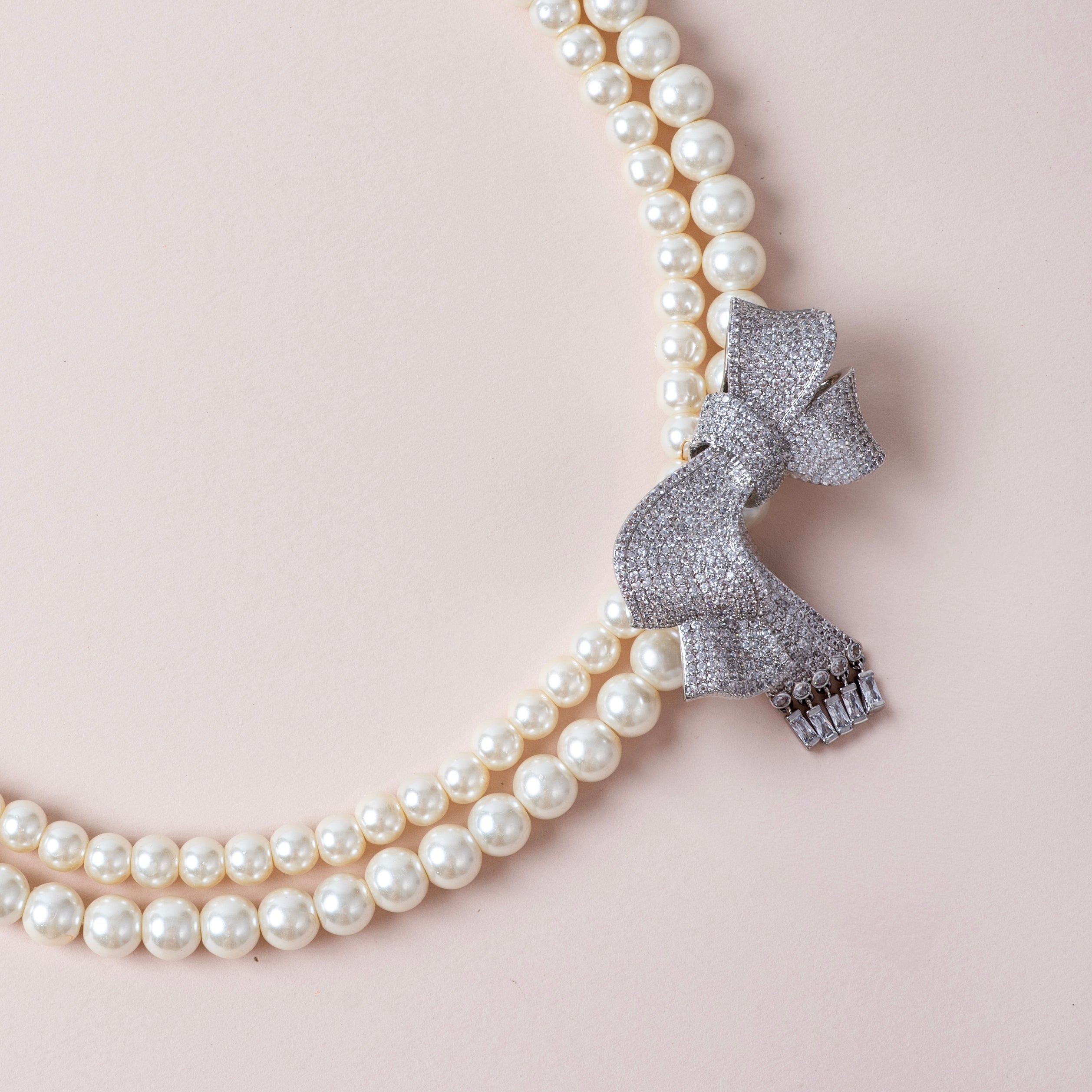 The Bow Royale - Classic Two Line Pearl Necklace With Bow