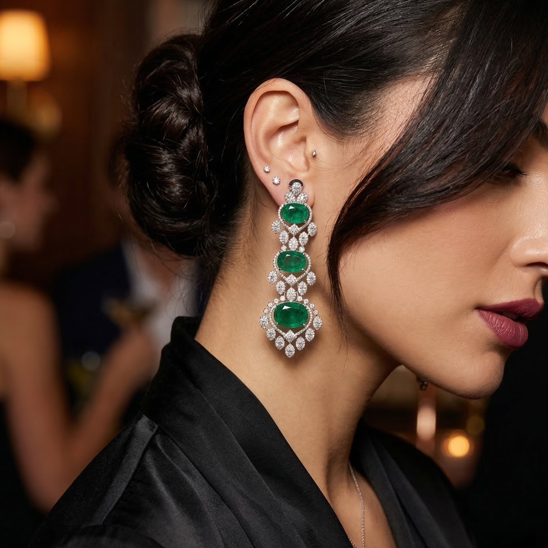 Verde Regina Royale Dangler Earrings - Emerald