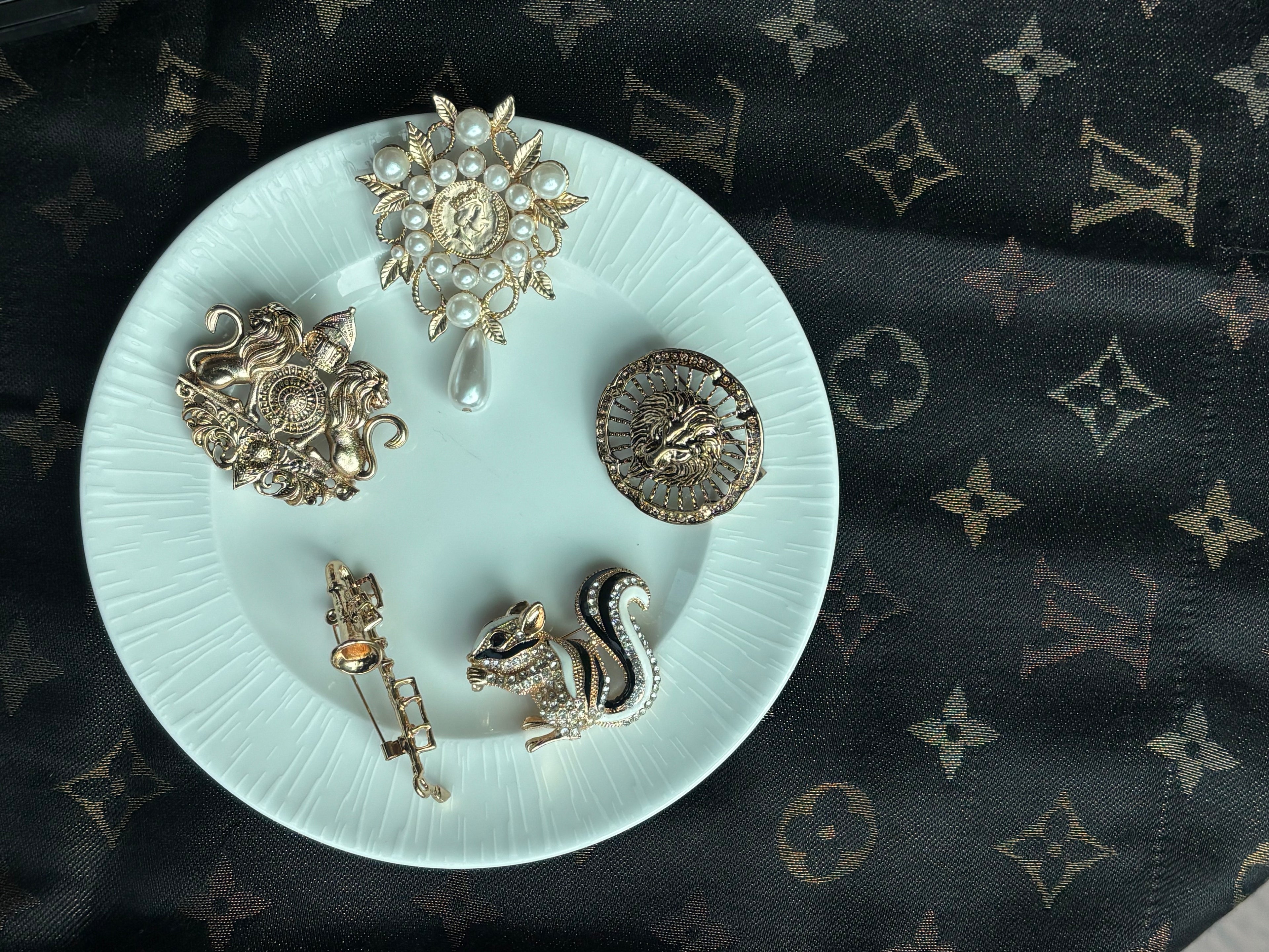 Regalia Pearl Droplet Brooch