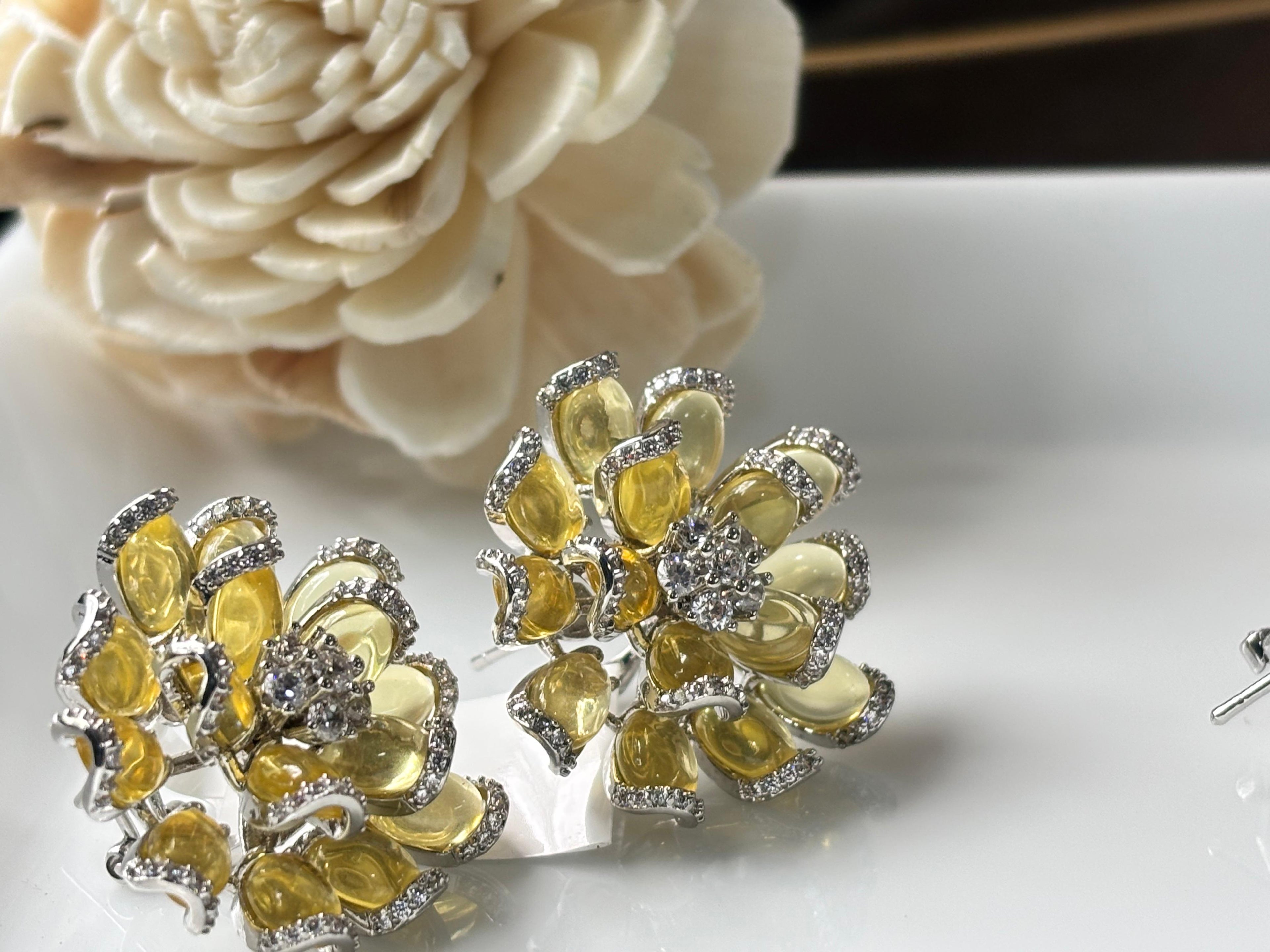 Invisible Setting Rosette Studs